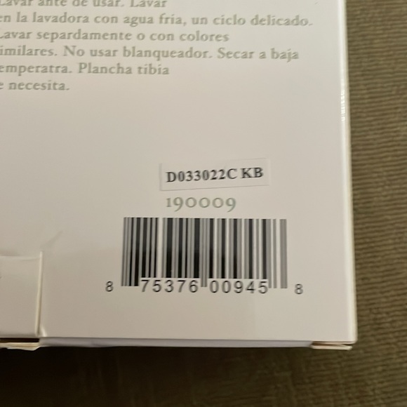 Little Me Nursing Cover - Picture 5 of 5